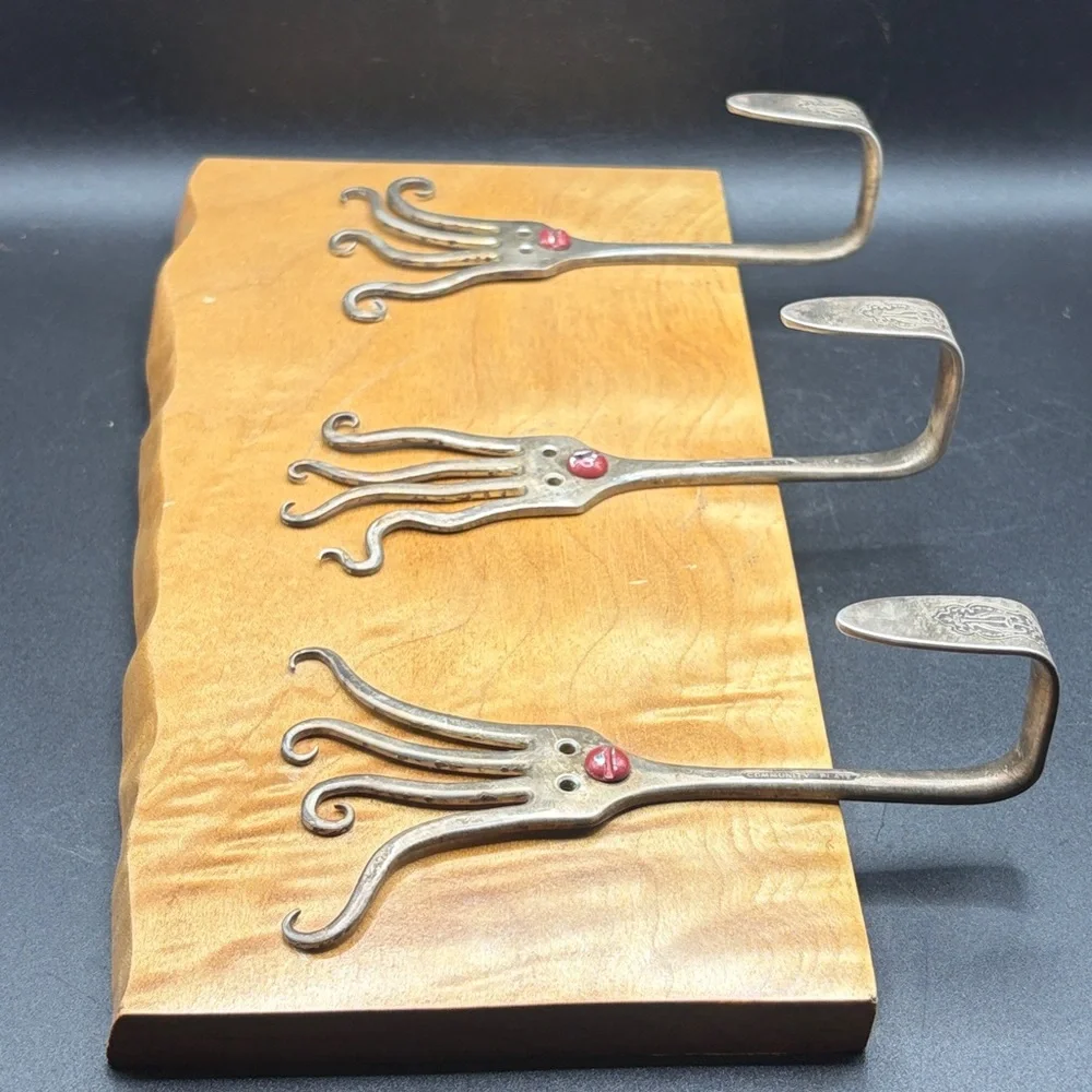 2013 Graham Schodda Spaghetti Heads Handcrafted Upcycled Fork Figure Wall Hook